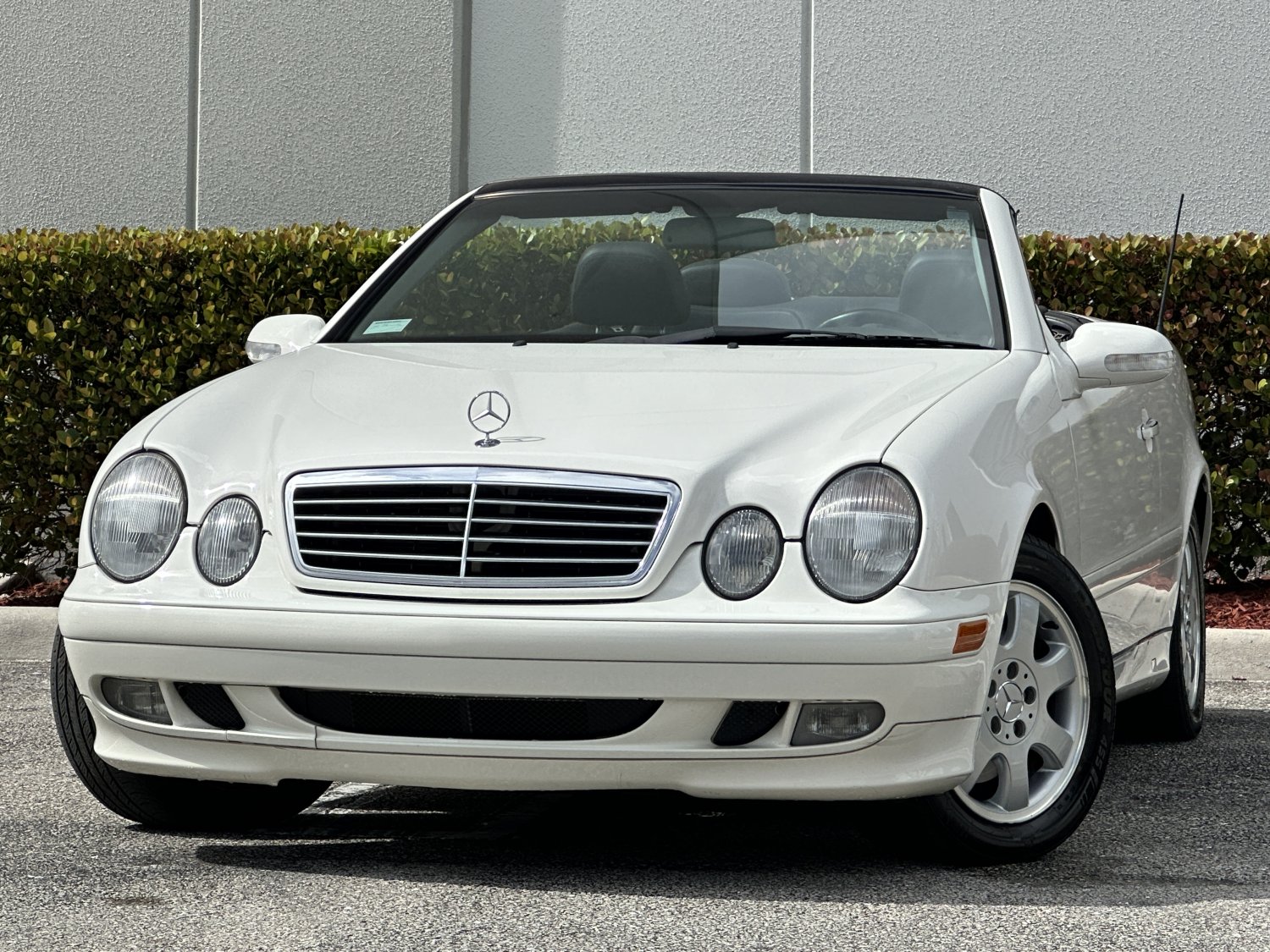 2003 MERCEDES CLK320 CABRIOLET