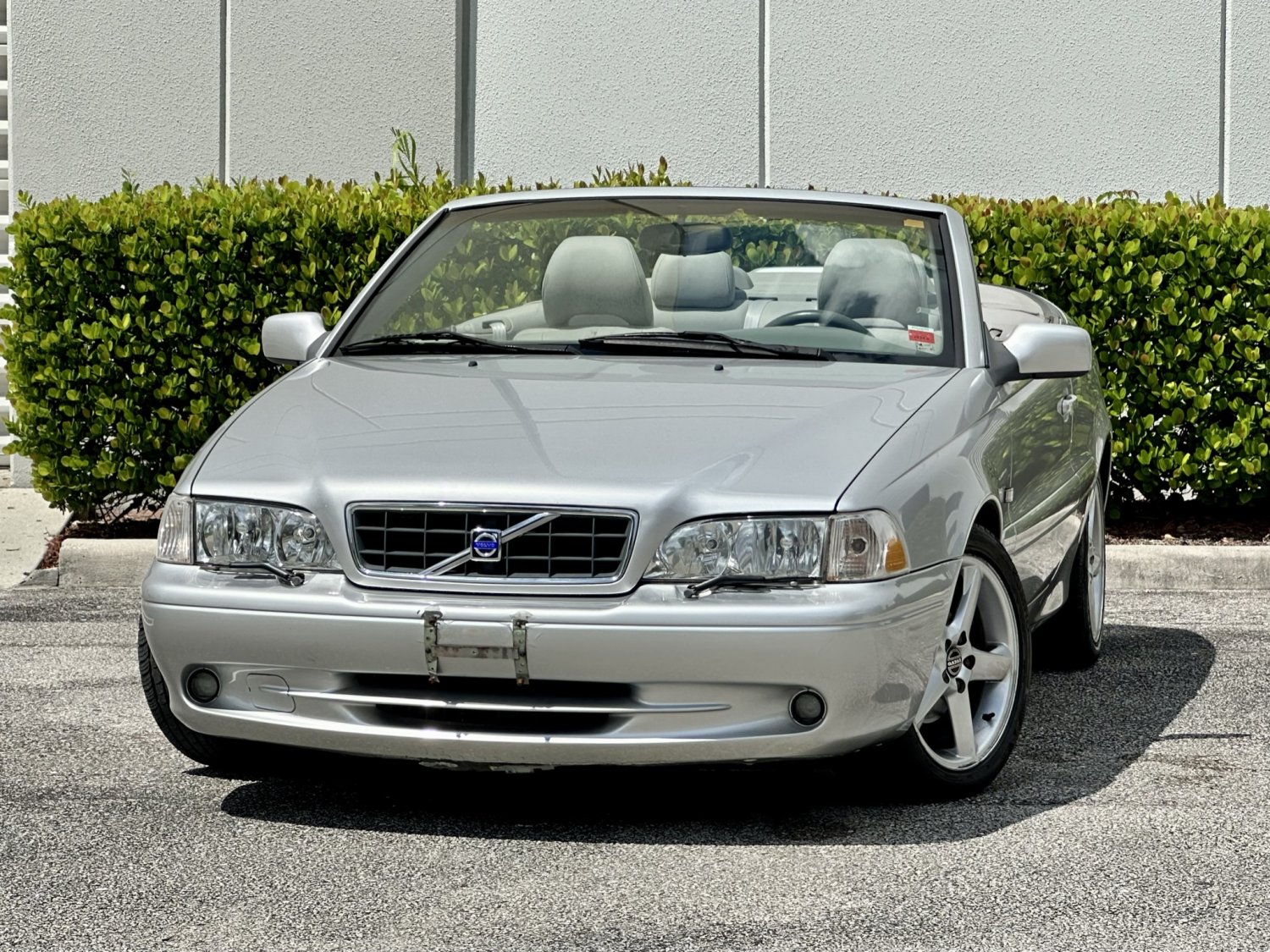 2004 VOLVO C70 T5 CONVERTIBLE