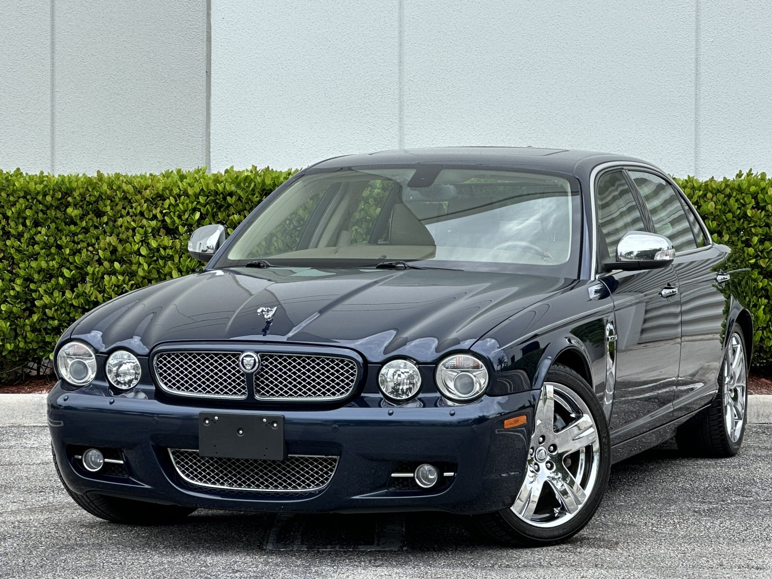 2008 JAGUAR XJ V8 VANDEN PLAS