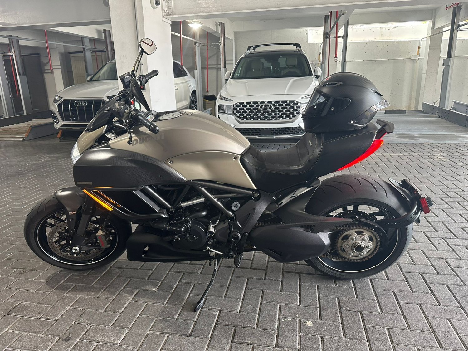 2015 DUCATI DIAVEL TITANIUM LIMITED EDITION