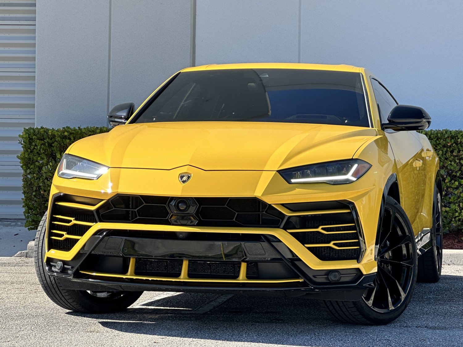 2020 LAMBORGHINI URUS